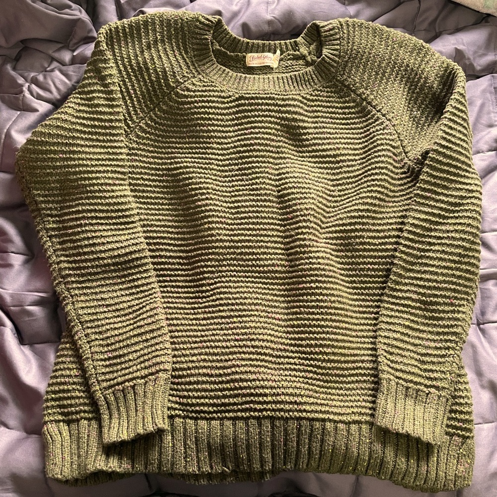 Juniors Olive Green Long Sleeve Sweater